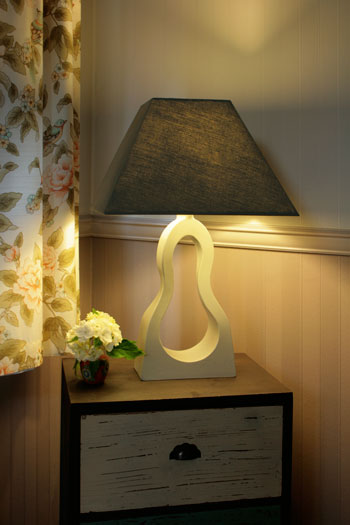 lampe_de_salon_design_en_carton